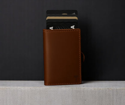 Hammer&Hide Genuine Saddle Leather Pop Up Wallet-Light Brown with Black Aluminum case - Unisex